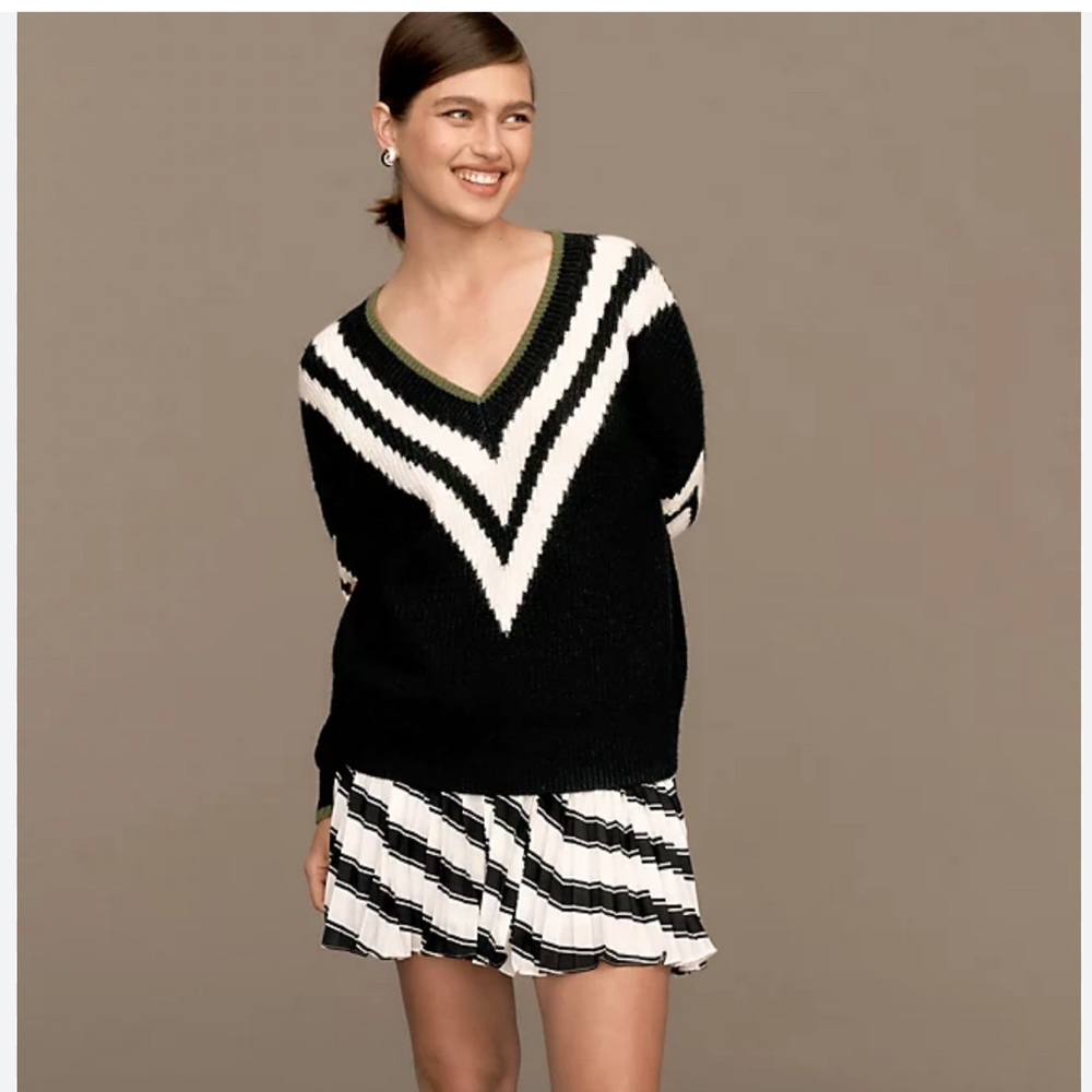 Maeve by Anthropologie slouchy sweater- size M